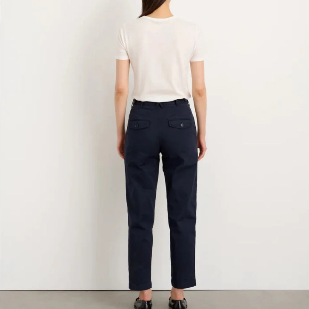 Alex Mill, Navy Boyish Chino, size 4 - Picture 2 of 7